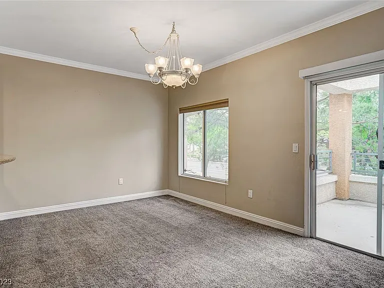 821 Titan Peak Pl — Photo 33