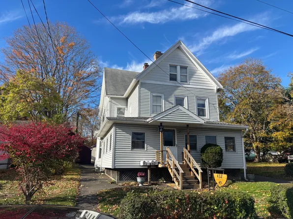 49 N Harbor St #1, Branford, CT 06405