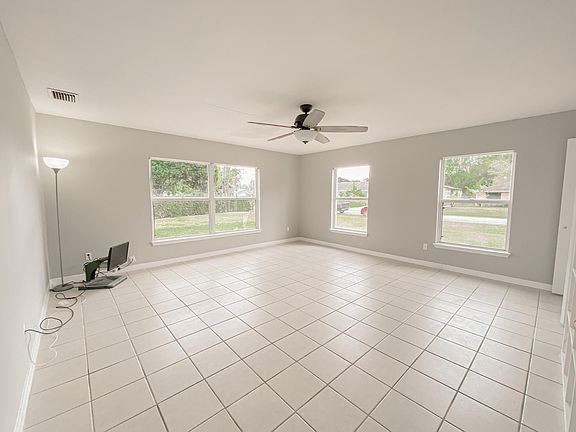 4th image of 8704 Citrus Park Blvd