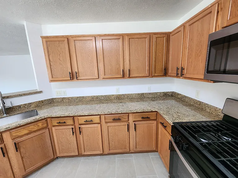 427 Remington Heights Dr — Photo 3