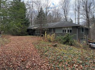 380 Chairfactory Rd, Elma, NY 14059