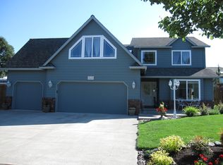 11798 Mahogany Ct, Oregon City, OR 97045