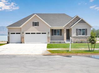 3198 S Blue Heron Dr, Saratoga Springs, UT 84045