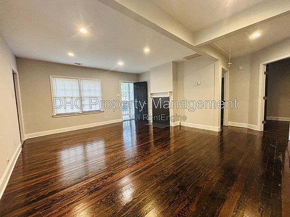 5th image of 137 Holly Rd NW