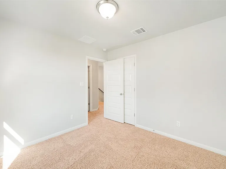 2045 Arendale Dr — Photo 16