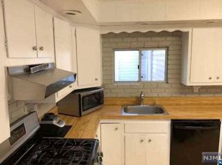 543 Closter Dock Rd, Closter, NJ 07624