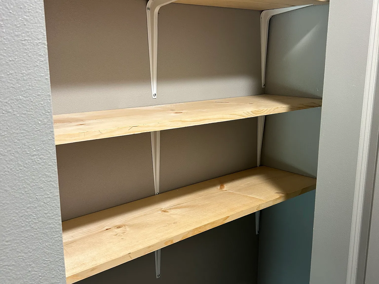 3 bed, 1228 sqft, $2,200 — Photo 4