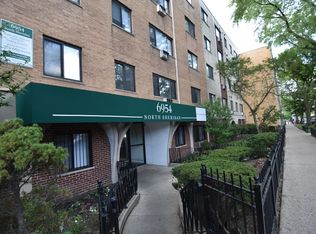6954 N Sheridan Rd APT 307, Chicago, IL 60626