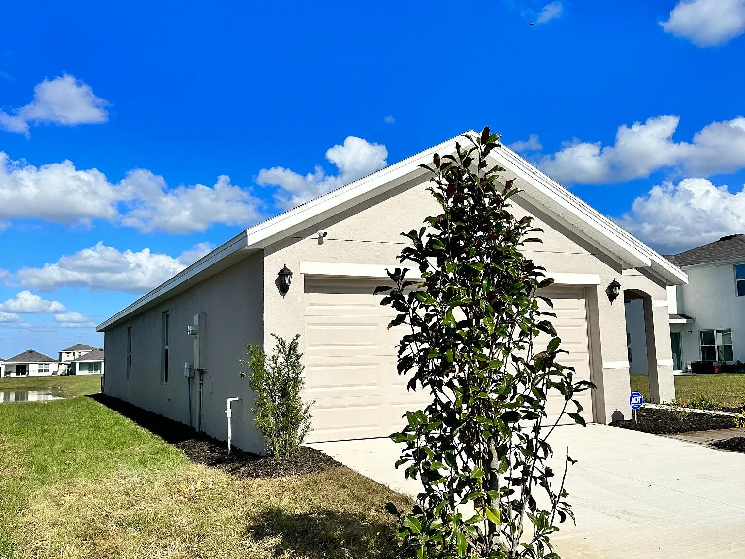 3 bed, 1504 sqft, $2,500 — Photo 3
