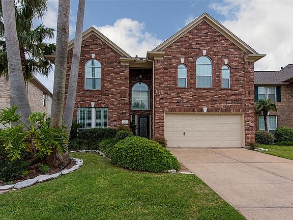 2nd image of 106 Marina Oaks Dr