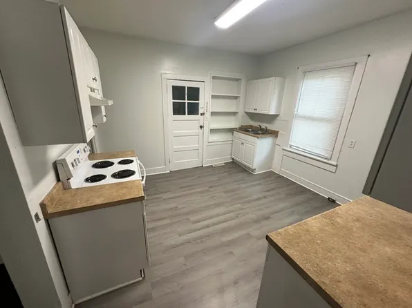 324 Hudson St, West Columbia, SC 29169
