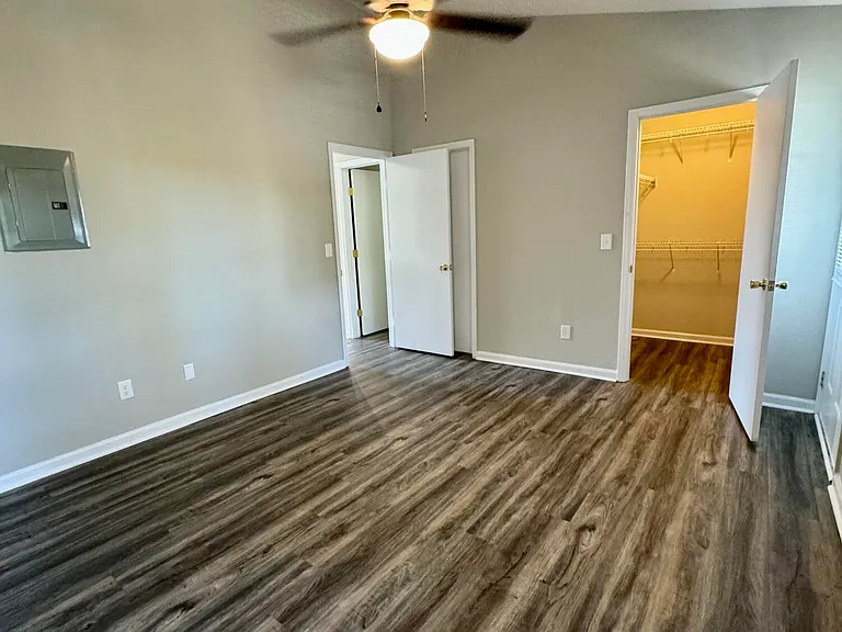 1247 Westpointe Dr — Photo 13