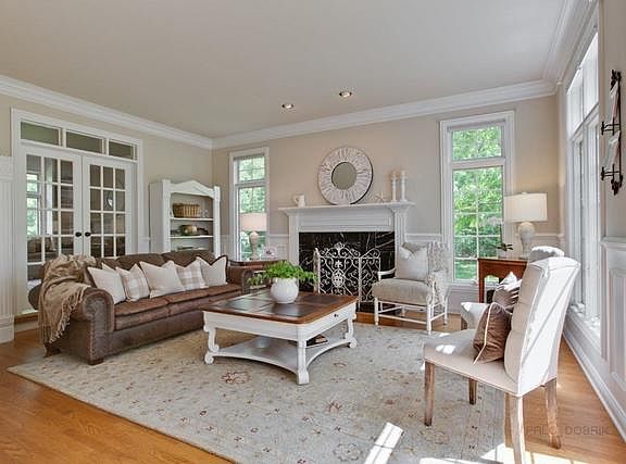5th image of 5400 Belmont Ct