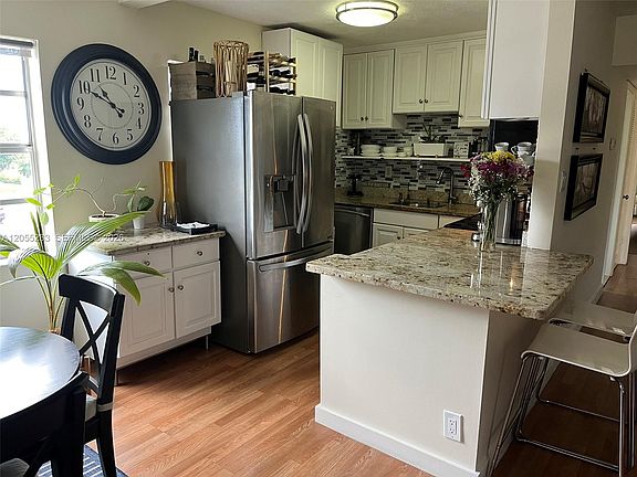5th image of 505 Normandy Ln #505-K