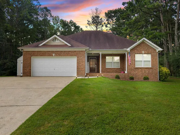 219 Westridge Dr, Trafford, AL 35172