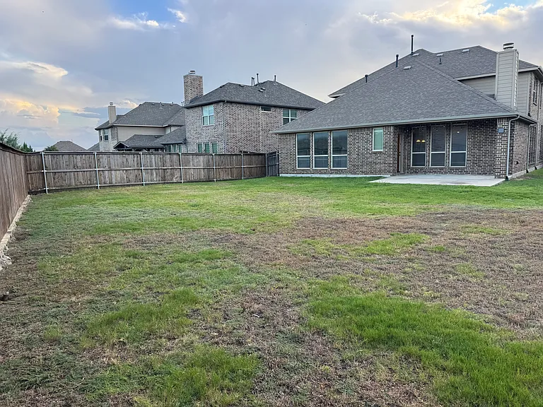 1824 Balboa Park Dr — Photo 51