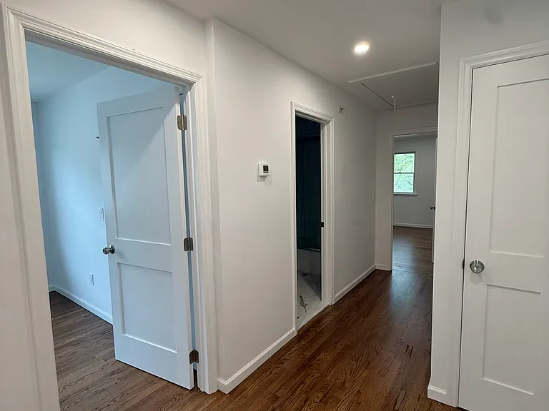 140 Rockwell St #140 — Photo 11