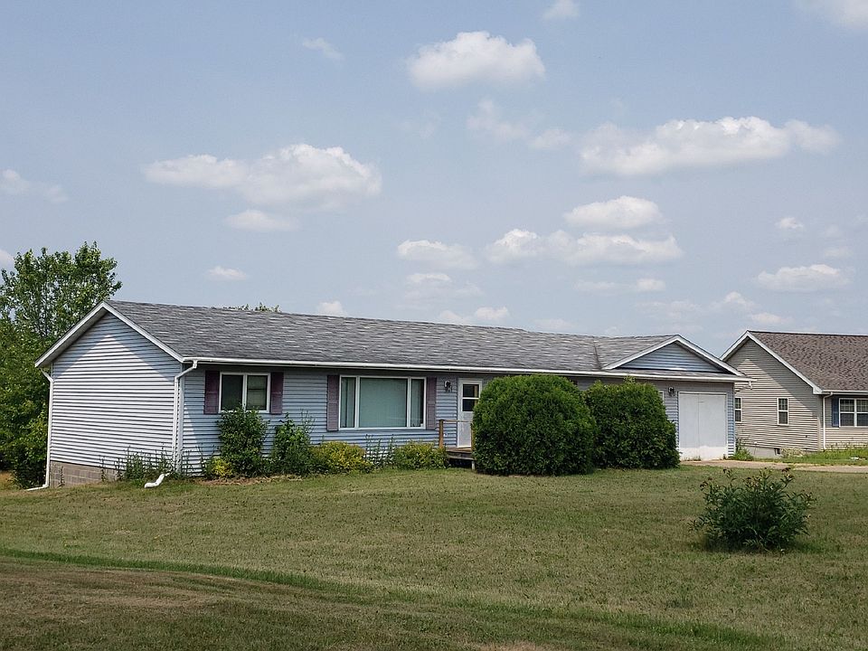2nd image of 216 Blue Sky Dr