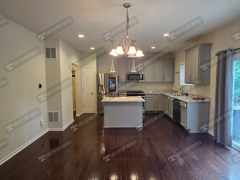 8151 Quincy Dr — Photo 30
