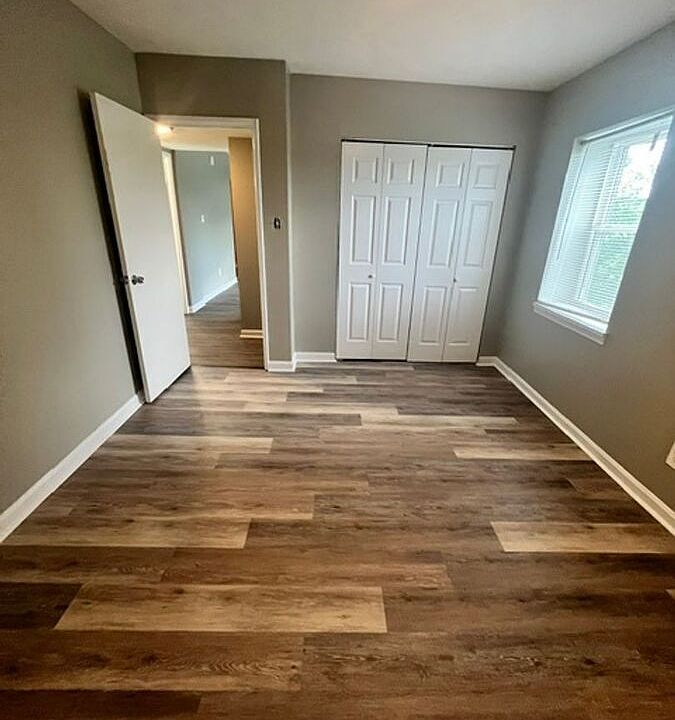 1st image of 2066 Fairmont Ct #9