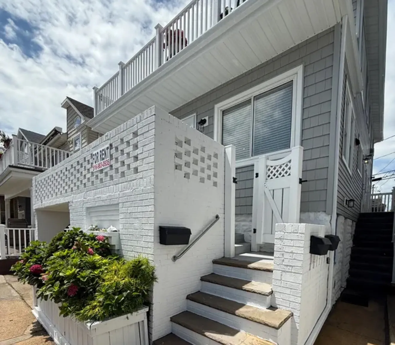 2 bed, 750 sqft, $2,800 — Photo 2