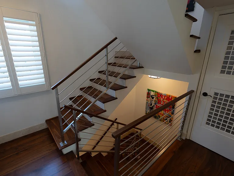 17 20th Ave #B — Photo 5