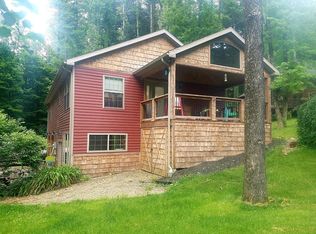 75 Forest Hill Rd, Perrysville, OH 44864