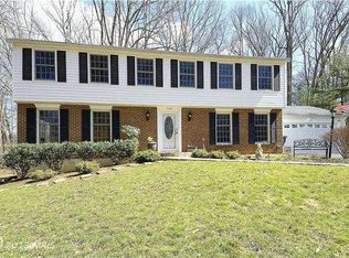 11951 Appling Valley Rd, Fairfax, VA 22030
