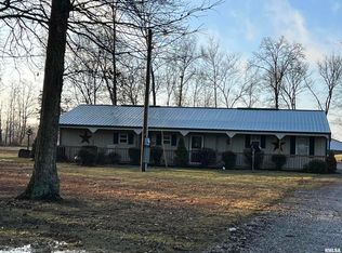 3673 E Houston Rd, Woodlawn, IL 62898