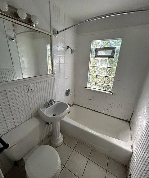 21751 Roslyn Rd — Photo 11