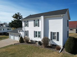 135 Birch St, Lancaster, WI 53813