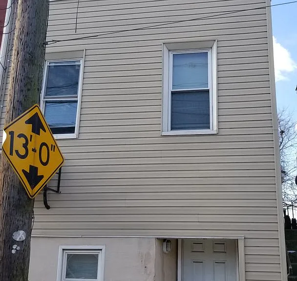 2128 Orthodox St — Photo 25
