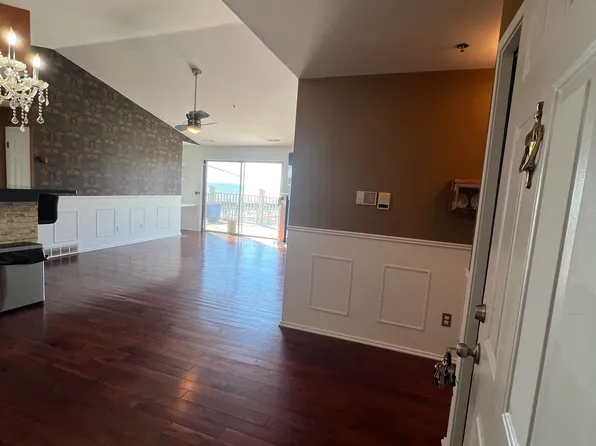 37510 Jefferson Ave APT 303, Harrison Township, MI 48045