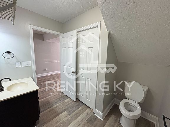 5th image of 180 S Killarney Ln #2