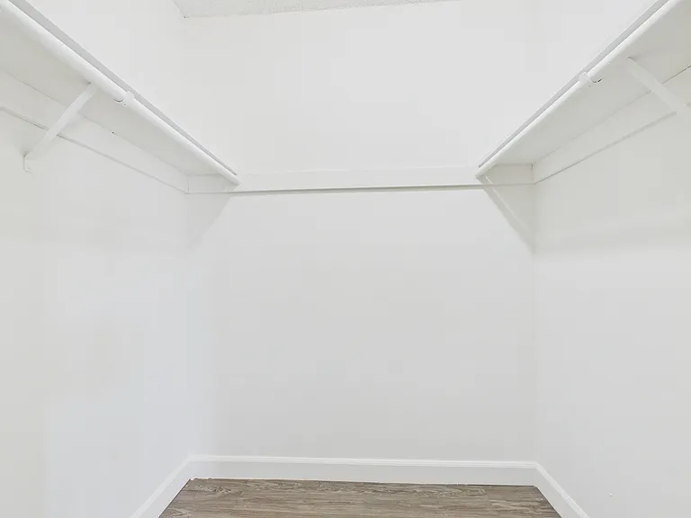 3749 McLaughlin Ave. — Photo 41