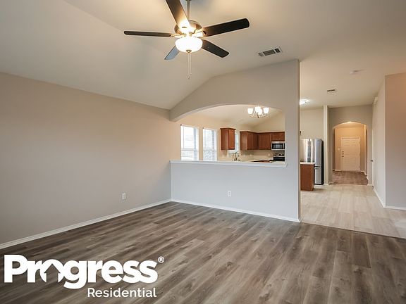 5th image of 1860 Serena Dr