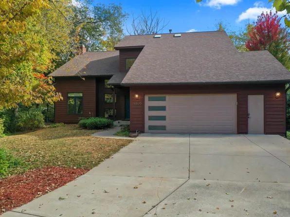 10520 Farrel Cir, Northfield, MN 55057