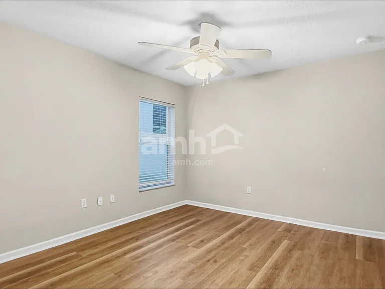 7330 Crescent Palm Dr — Photo 19