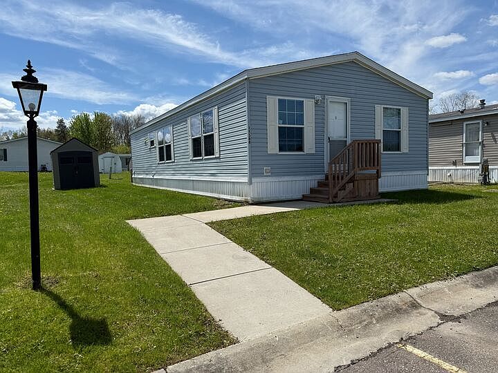 Exterior 1