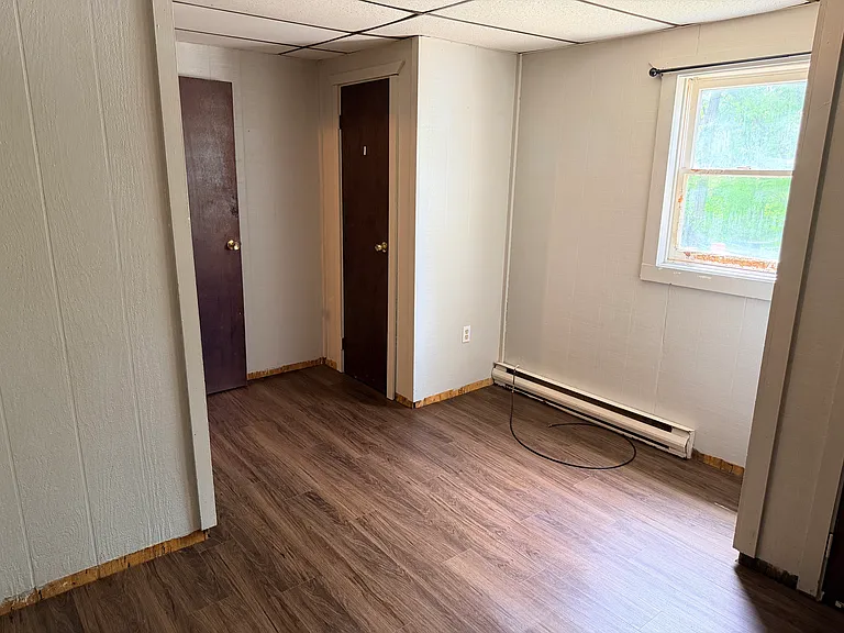 363 Riverside Dr #1 — Photo 5