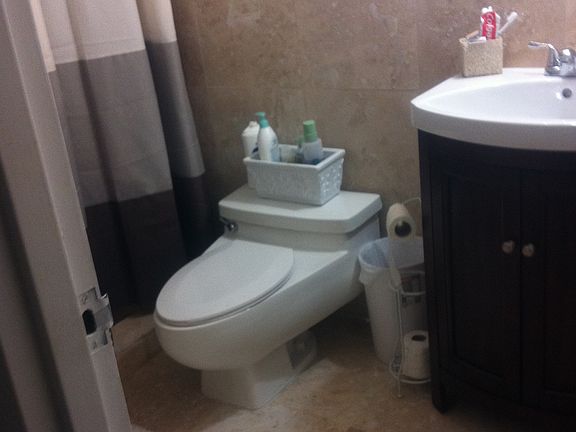 5th image of 4142 N Jefferson Ave APT 2A
