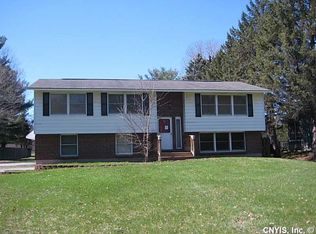 7701 Bridgeport Kirkville Rd, Kirkville, NY 13082