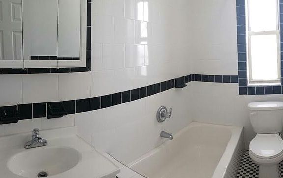2nd image of 184 Clarkson Ave APT 5L