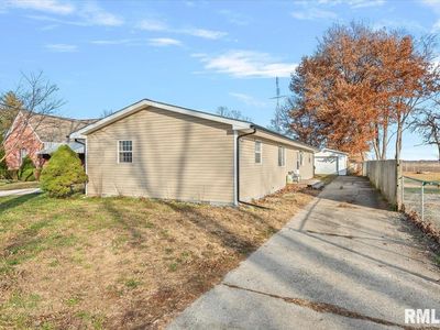 209 S East St, Loami, IL, 62661