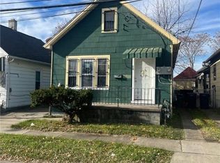 88 Coit St, Buffalo, NY 14206