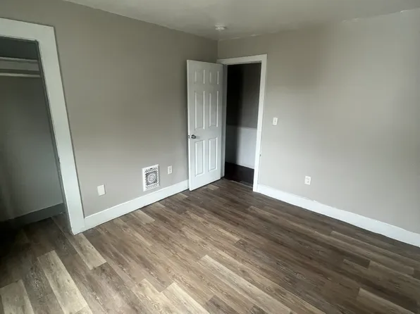 237 Park St Floor 2, Bridgeport, CT 06608