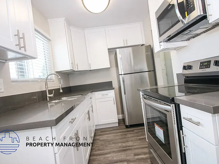 20936 Amie Ave — Photo 3