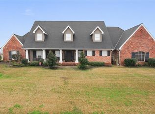 8678 Big Lake Rd, Lake Charles, LA 70605
