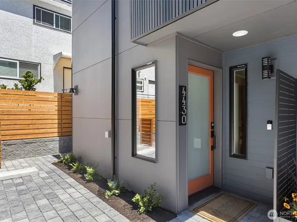 4430 Dayton Avenue N, Seattle, WA 98103