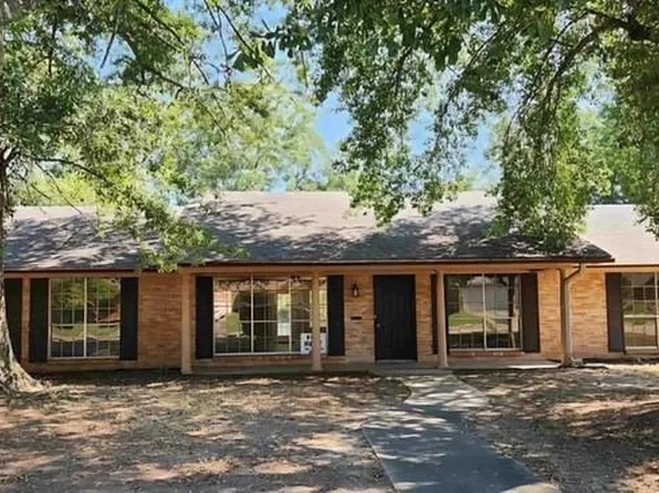 3708 Holloway Dr, Texarkana, TX 75503